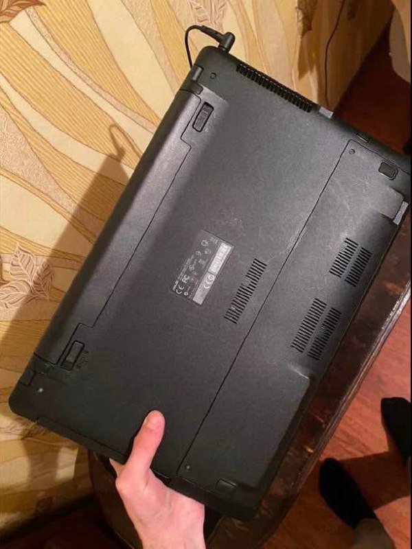 Ноутбук Intel Core i3 8 ГБ ОЗУ NVIDIA GT 710M Windows 10 Pro 2