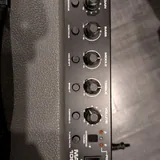 Басовый комбоусилитель Peavey Max 100 2
