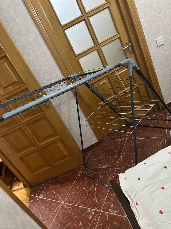 Стол + стулья, офисный стул, игра PS4/PS5, стойка для одежды, сушка для одежды 5