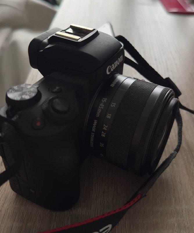 Камера Canon M50 Mark II 3