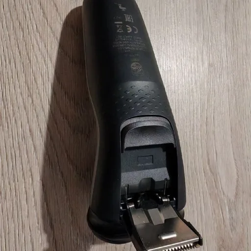 Электробритва Philips Series 1000
