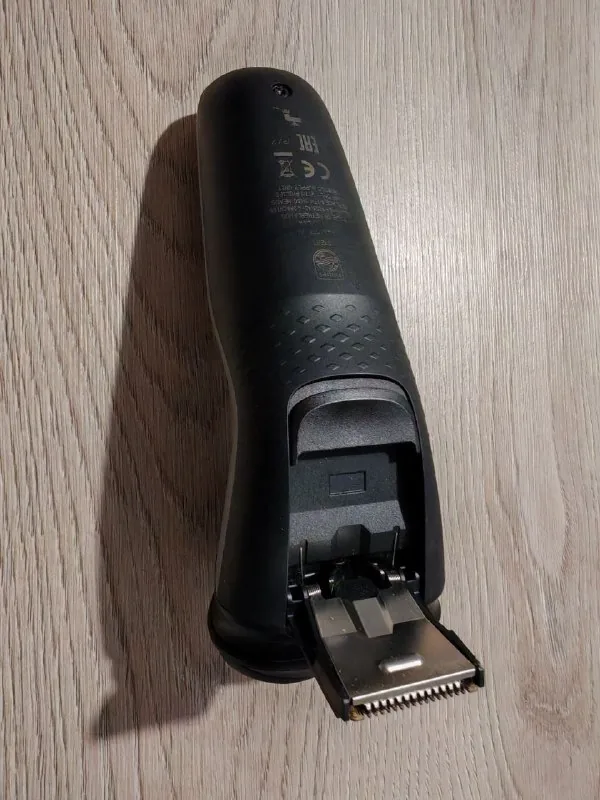 Электробритва Philips Series 1000 1