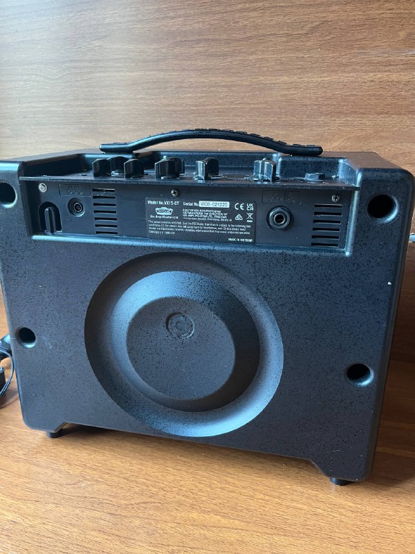усилитель для электро гитары Vox VX15-GT 15 ват 4