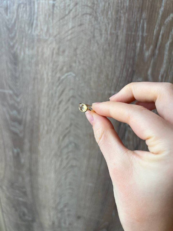 Кольцо с цитрином натуральный камень 2