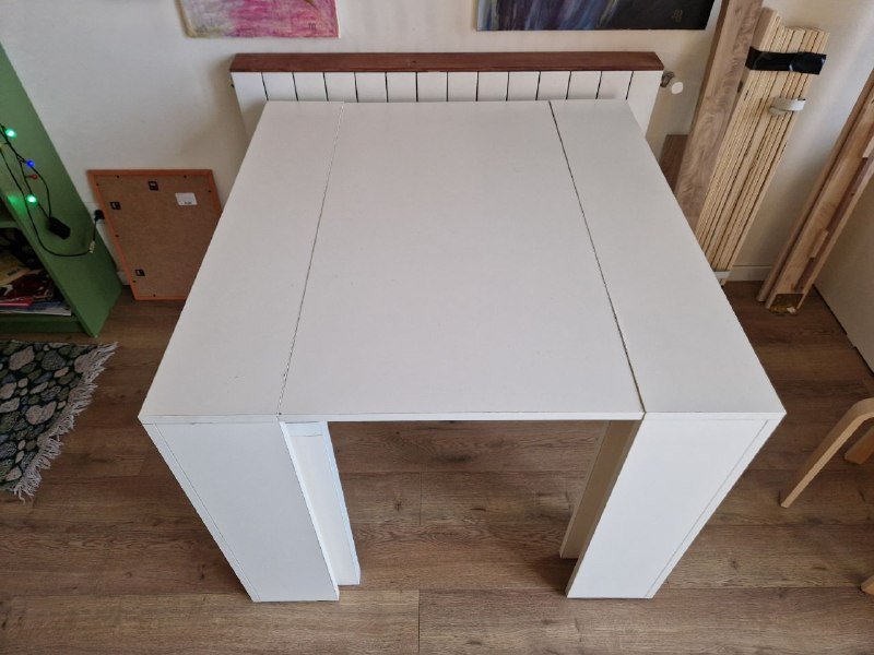 Раздвижной стол