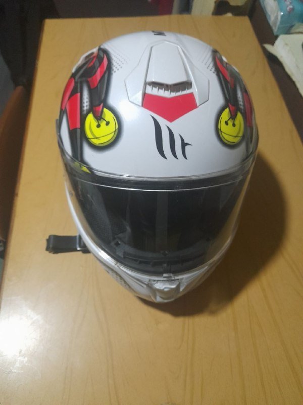Мотоциклетный шлем MT Helmets Joker 4