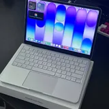 MacBook Neo 8/512GB, iPhone 13 128 1