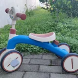 Трёхколёсный велосипед со съёмными педалями 1