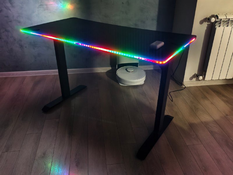 Компьютерный игровой стол HALDUM с LED подсветкой 3