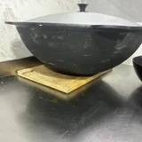 Чугунный казан 16 л с крышкой 2