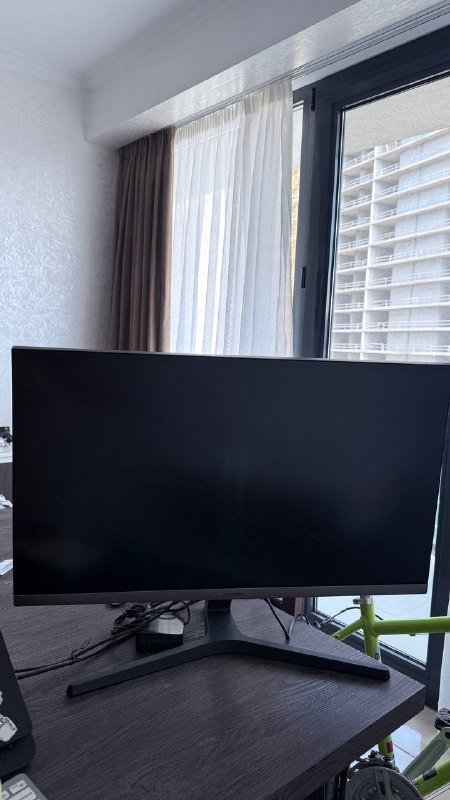 Монитор Samsung 28" 4K IPS FreeSync