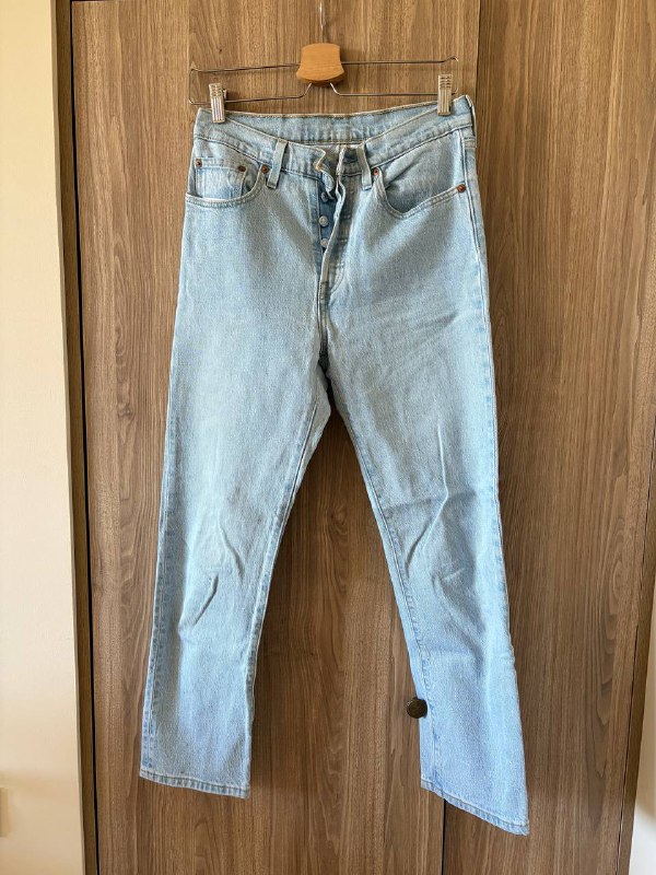 Топ with Jean xs, Платье s, Юбка белая s, Юбка синяя s, Леггинсы, Джинсы levis 27, Nb, Nike 5