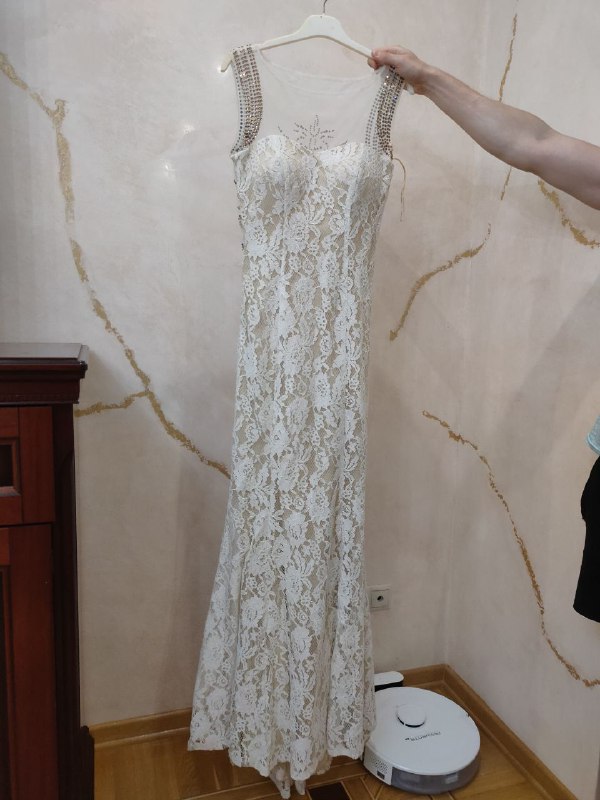Свадебное платье с камнями, айвори с кружевом 6