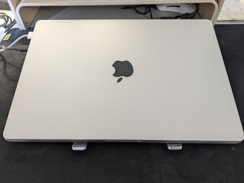 Макбук 16 M4 Про 14cpu/20gpu 48RAM 512SSD 1