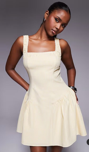 Легкие летние шорты Weekend Collection, майка Free People, летнее платье Kaiia 7