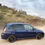 Suzuki Liana 2