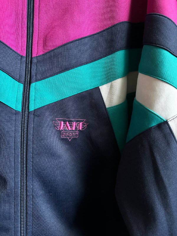 олимпийка оверсайз, зимнее пальто манго М 3