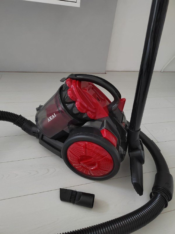 Пылесос Akai AK-VCB01