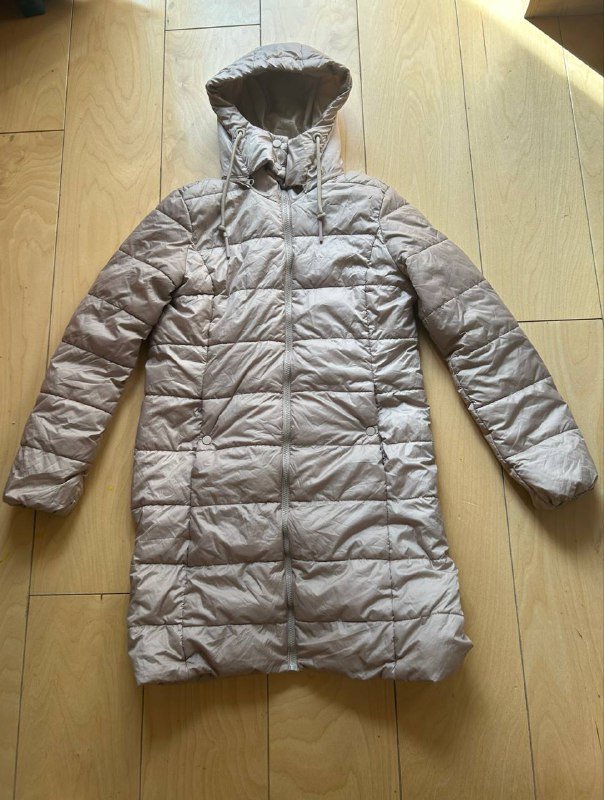 Тонкий пуховик размер М, бренд DeFacto