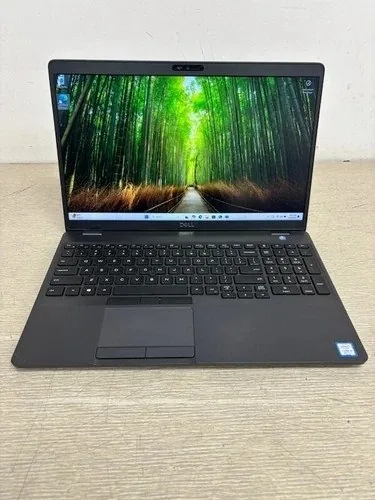 DELL 5500 ноутбук Core i7 16 ГБ SSD 256 ГБ 1