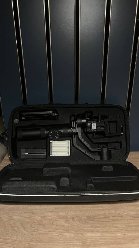 Стабилизатор Zhiyun Crane v2 с аксессуарами