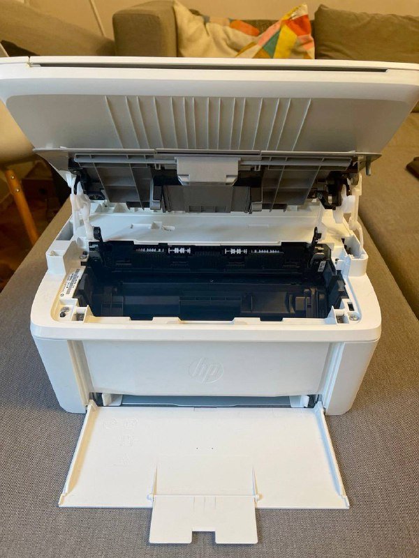 Принтер HP LaserJet MFP M141w