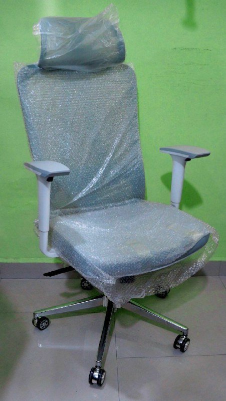 Многофункциональное компьютерное офисное кресло 2