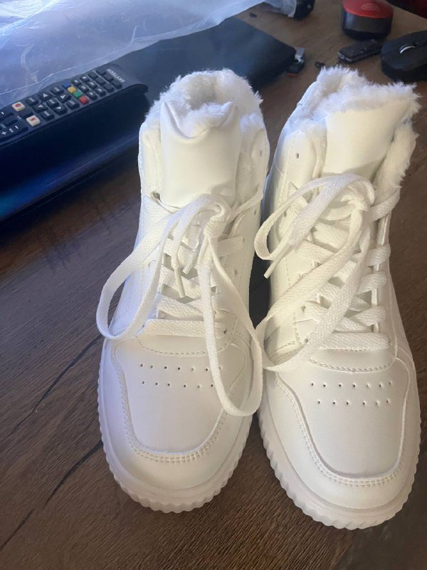 Женские зимние ботинки 37 размер белые с мехом 2
