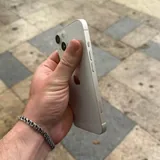 iPhone 13 3