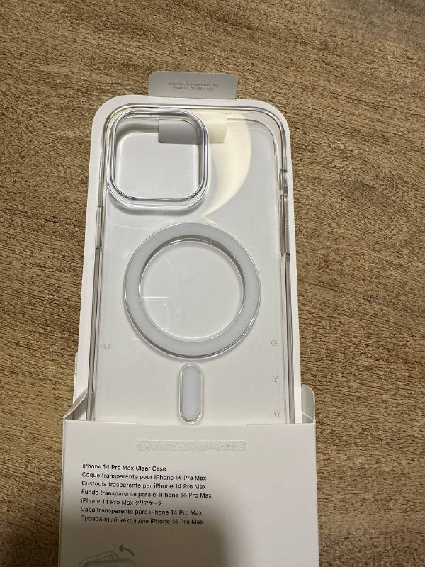 Чехол на iPhone 14 Pro Max 3