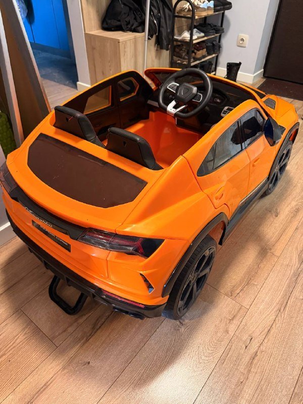 Lamborghini Urus детская машина 3