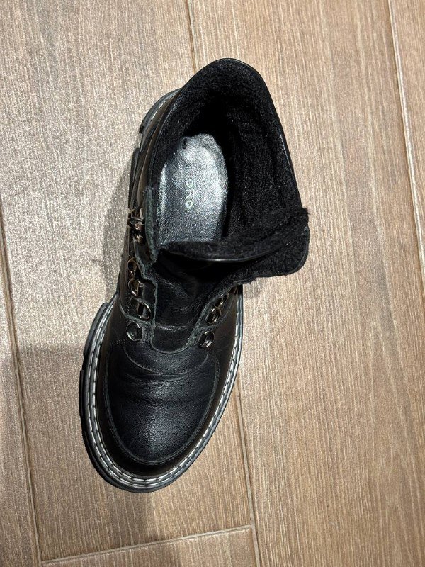 Ботинки женские кожаные черные D. Moro, размер 39 2