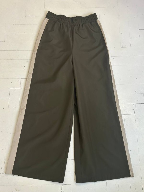 Спортивные штаны из нейлона unisex