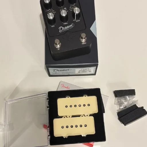 Universal Audio Dream ’65 Amp, Fender Jazzmaster Pickups