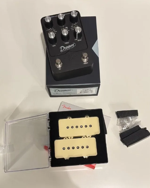 Universal Audio Dream ’65 Amp, Fender Jazzmaster Pickups