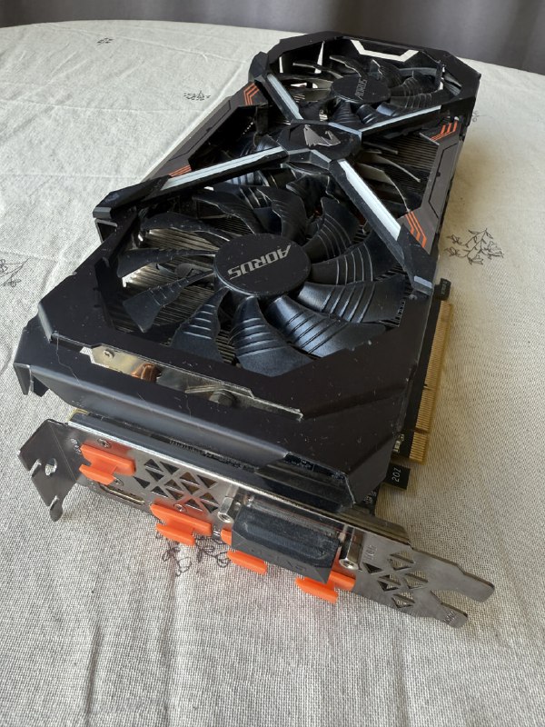Видеокарты MSI GeForce GTX 1080 Ti, 2 шт. 4