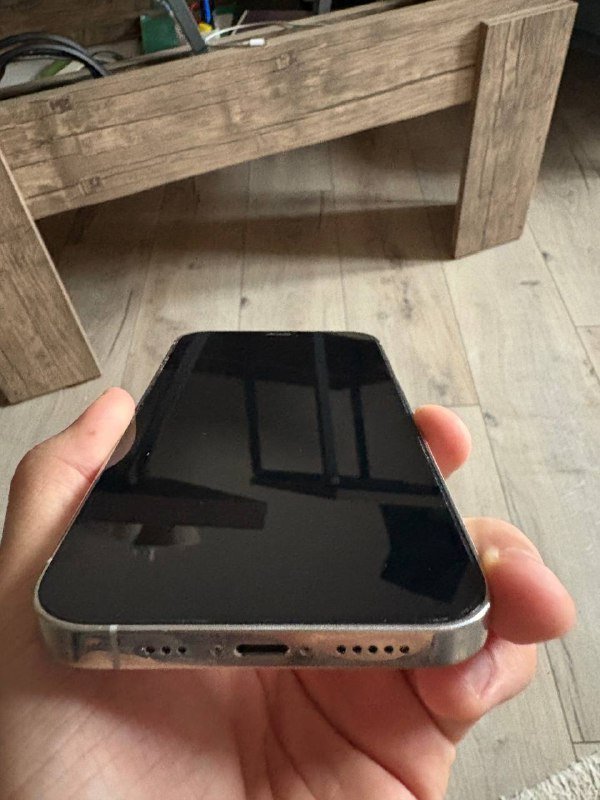 iPhone 12 Pro 256 ГБ, 4 чехла 2