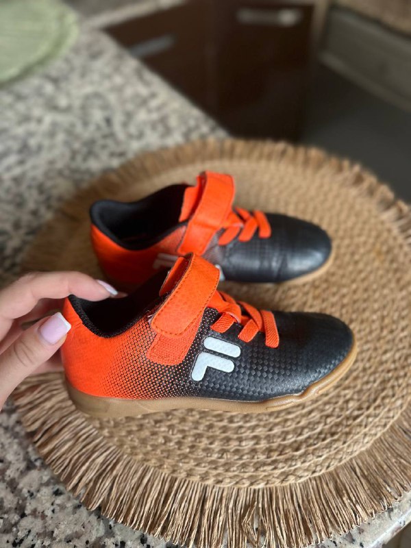 Детские футбольные бутсы Adidas, футзалки Fila 7