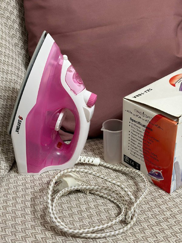 Утюг Sayona паровой 1200 Вт