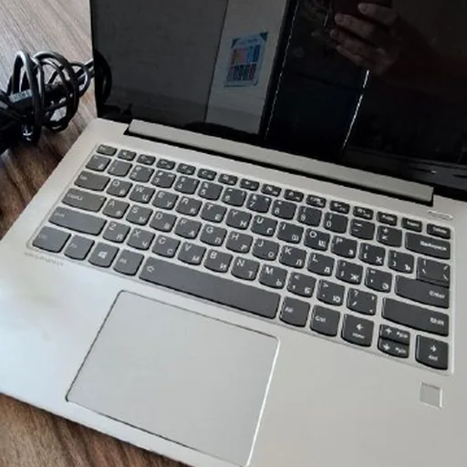 Ноутбук Lenovo