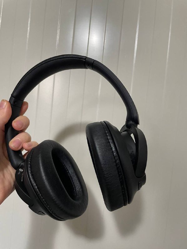 Беспроводные наушники Sony WH-CH720N