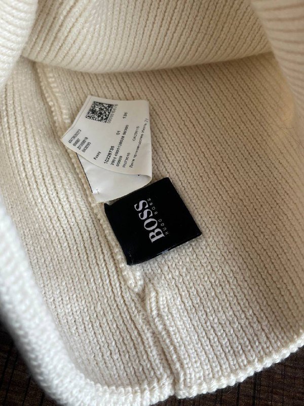 Шапка Hugo Boss 2