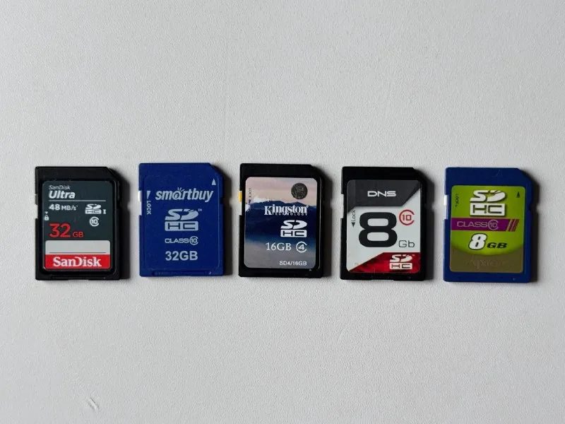 SD-карты SanDisk, Smartbuy, Kingston, Apacer, DNS
