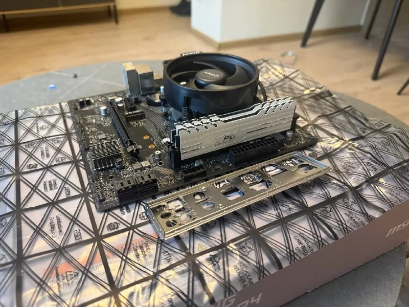 Комплект Ryzen 5 5600G, ASRock A520M-HVS, 16 ГБ RAM, MSI RTX 3050 1