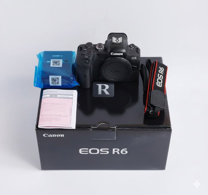 Камера Canon EOS R6 с двумя картами памяти 64ГБ Kingston 7