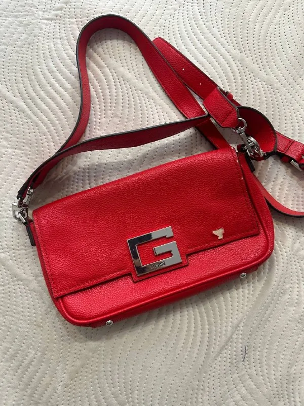 Сумка Guess 1