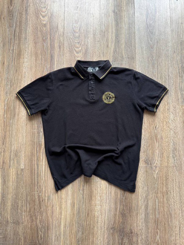 Брюки Napapijri, Поло Versace, Свитшот Lyle&Scott, Джемпер Sergio Tacchini, Шорты Carhartt, Мессенджер Eastpak, Поло Stone Island, Джинсы Diesel, Рюкзак Eastpak 2