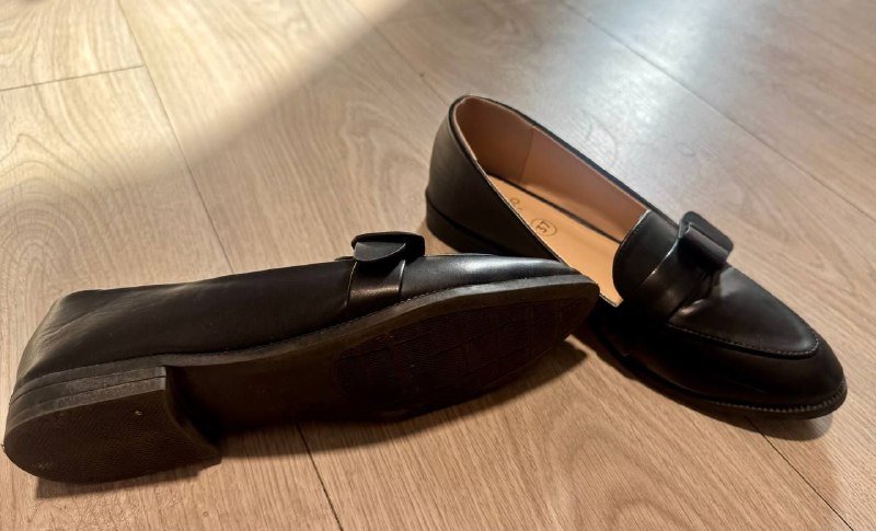 Кеды-кроссовки, лоферы, зимние ботинки женские 37 размер 4