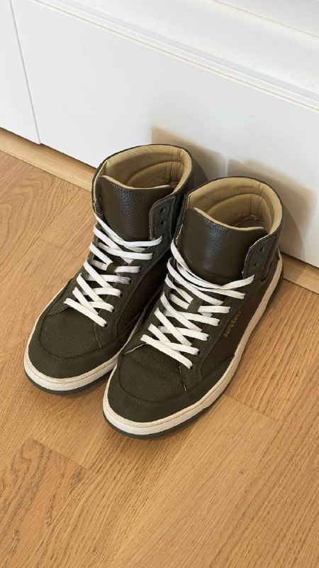Кеды Superdry из экокожи размер 40