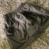 Красный пиджак H&M, черный пиджак H&M, костюм для йоги, юбка, кофта Reebok, туника Reebok, юбка, ветровка Waikiki, сумка Reebok, юбка, шорты Zara 6